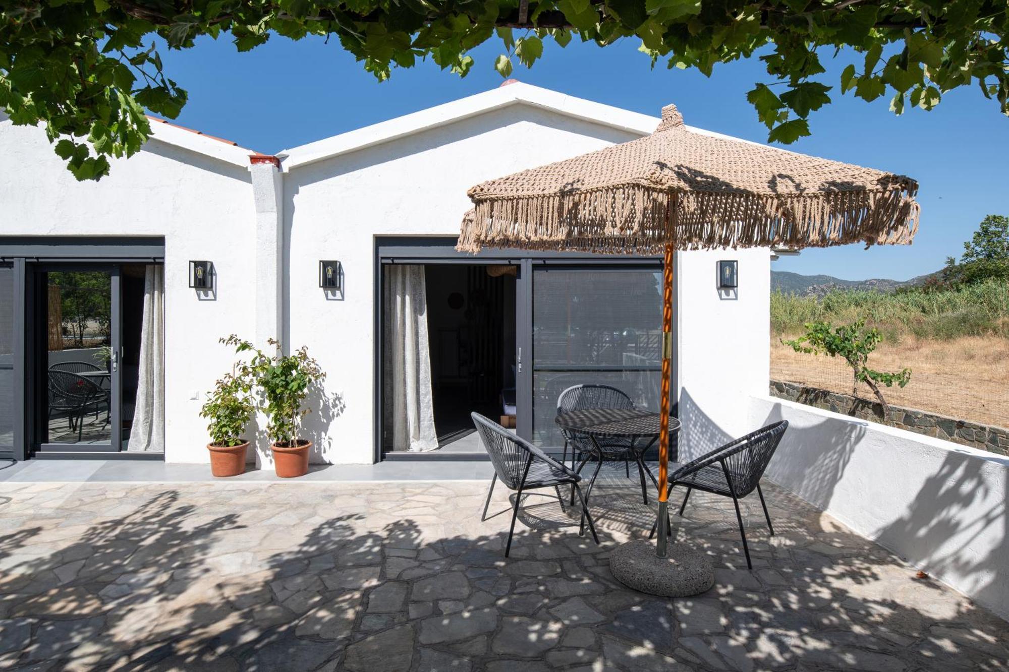 Akasti Slow Living Paralia Sikias 외부 사진