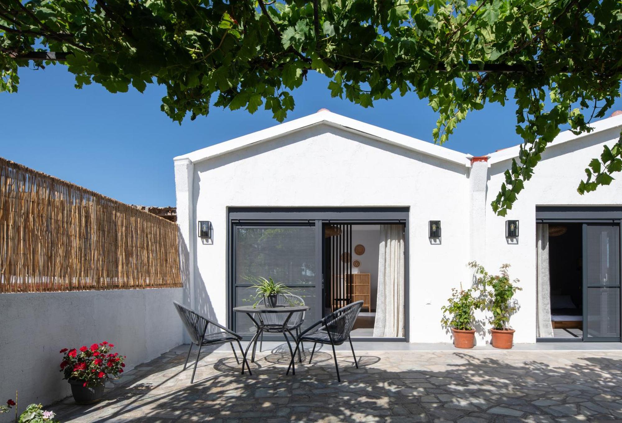 Akasti Slow Living Paralia Sikias 외부 사진